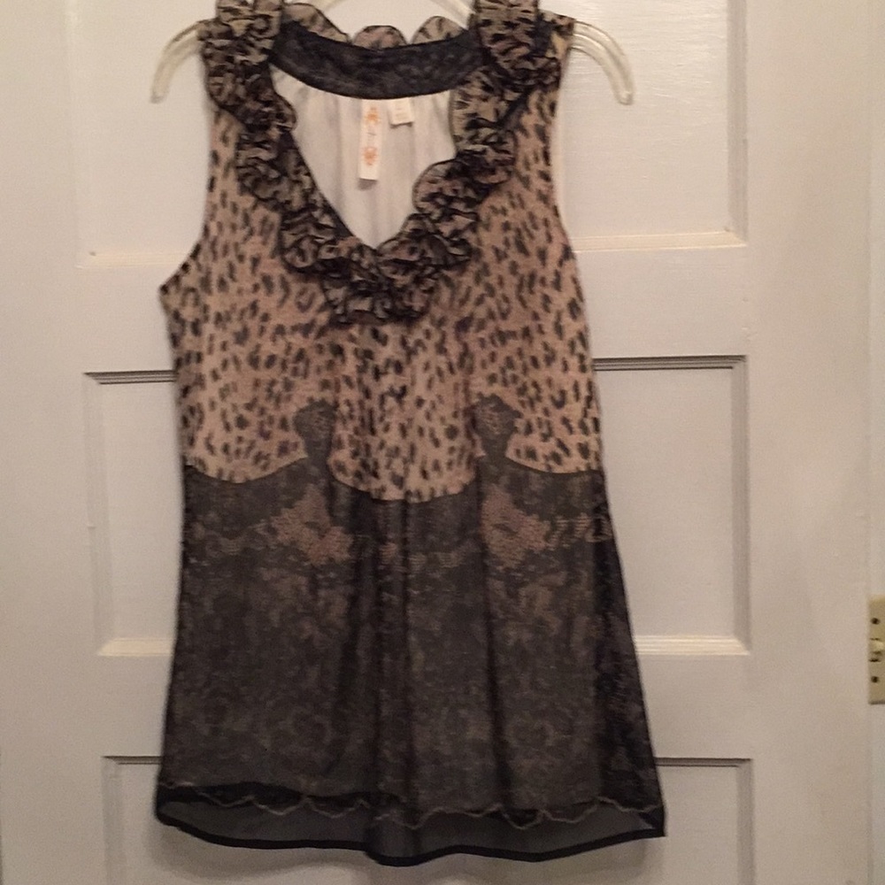 * FREE GIFT * ADIVA LEOPARD PRINT BLOUSE